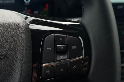 Ford Tourneo Custom 320 L2 Titanium A8