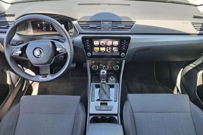 Skoda Superb 2.0 TDI  Style DSG