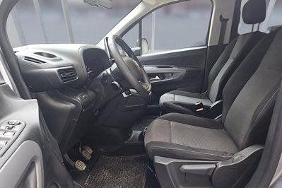 Toyota Proace City Verso Long L2H1 Business