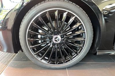 Mercedes Klasa A 220 4-Matic AMG Line