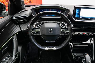 Peugeot 2008 1.2 PureTech GT