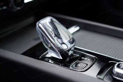 Volvo XC60 T8 Plug-In Hybrid AWD Ultra Black Edition