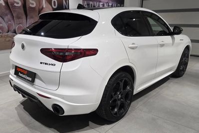 Alfa Romeo Stelvio Turbo Q4