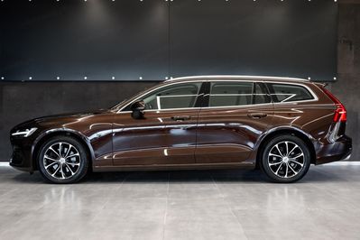 Volvo V60 B4 D Momentum Pro