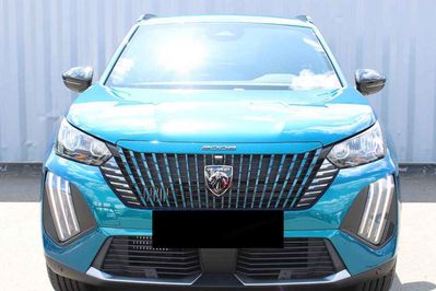 Peugeot 2008 Allure e-DCS 1.2 mHEV