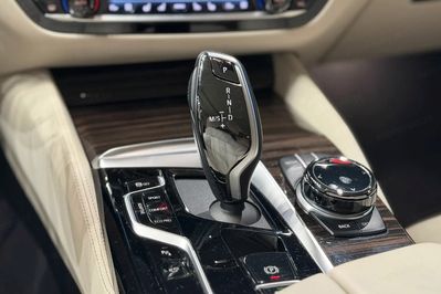 BMW Seria 5 540d xDrive Luxury Line