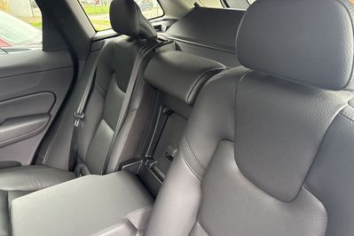 Volvo XC60 B4 B Plus Dark