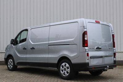 Renault Trafic L2H1 AT9