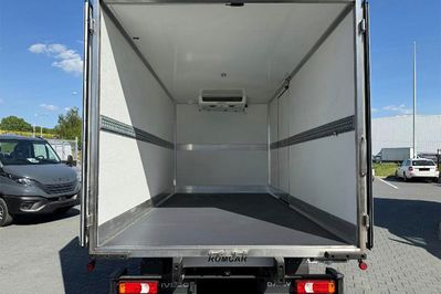 Iveco Daily 35S18HA8 Kontener 8EP Izoterma Hi-Matic