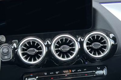 Mercedes GLA 200 AMG Line