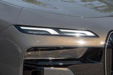 BMW Seria 7 740d xDrive M Sport