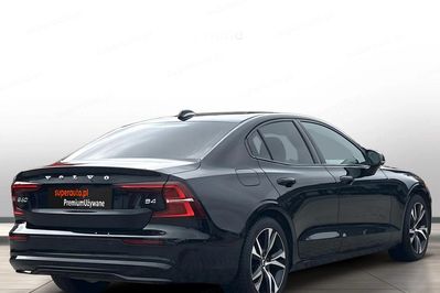 Volvo S60 B4 B Plus Dark aut