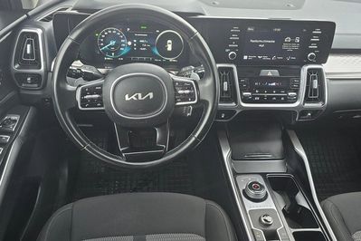 Kia Sorento 1.6 T-GDI HEV M aut 7os.