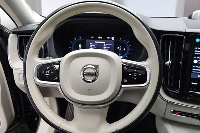 Volvo XC60 B5 B AWD Inscription