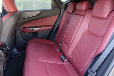 Lexus NX 350h Omotenashi AWD