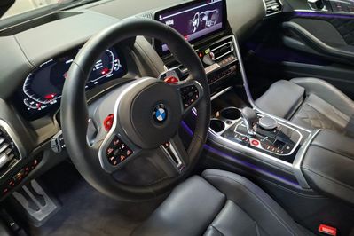 BMW Seria 8 M8 Competition