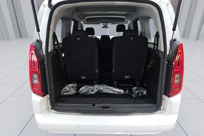 Toyota Proace City Verso L2H1 Business