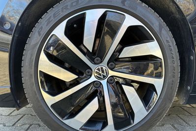 Volkswagen Arteon 2.0 TSI R-Line 4Motion DSG