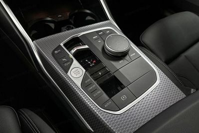 BMW Seria 3 318i M Sport