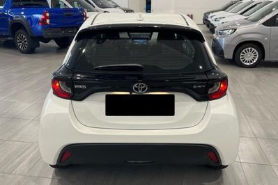 Toyota Yaris Comfort 1.5 Hybrid