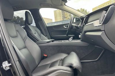 Volvo XC60 B5 B AWD Inscription