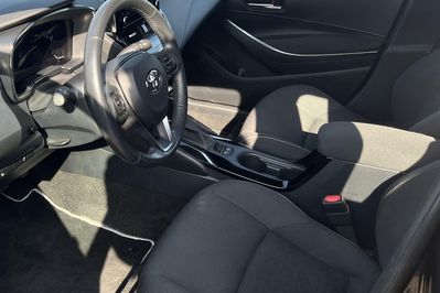 Toyota Corolla 1.8 Hybrid Comfort