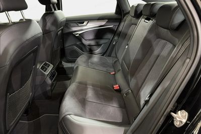 Audi A6 45 TFSI mHEV Quattro