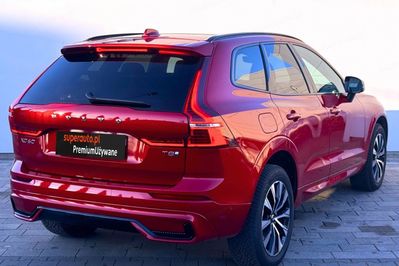 Volvo XC60 T8 Plug-In Hybrid AWD Ultra Dark