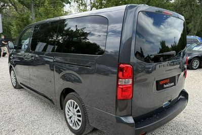 Peugeot Traveller BlueHDi