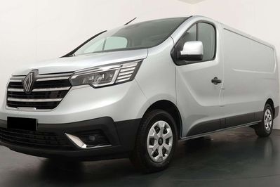 Renault Trafic L2H1 Extra AT9