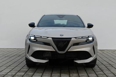 Alfa Romeo Junior Ibrida Ti