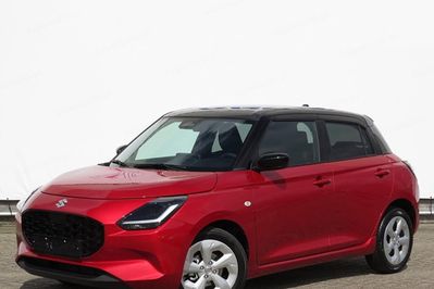 Suzuki Swift Premium Plus 1.2 Dualjet SHVS