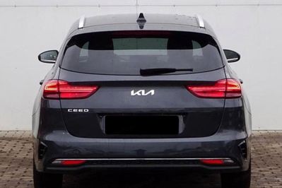 Kia Ceed 1.5 T-GDI Tribute DCT
