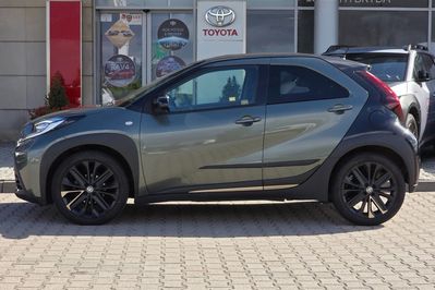Toyota Aygo X 1.0 VVT-i Selection CVT