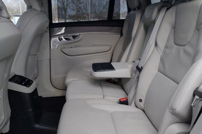 Volvo XC90 T8 AWD Plug-In Hybrid Ultra Bright 7os aut