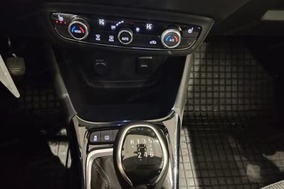 Opel Crossland X 1.2