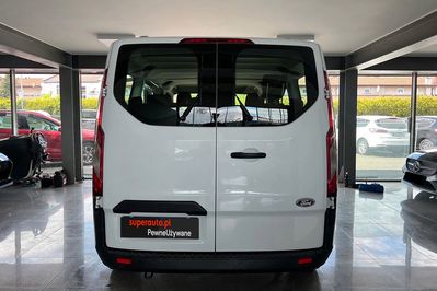 Ford Transit Custom Kombi L1H1