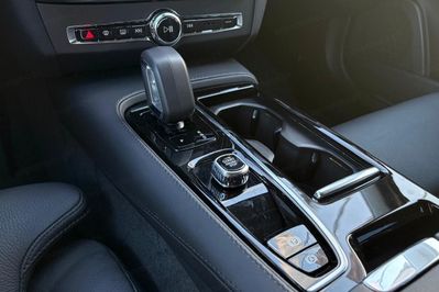 Volvo V90 T6 AWD Plug-In Hybrid Plus Bright aut