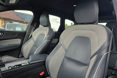 Volvo XC60 B5 B AWD R-Design aut