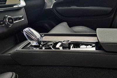 Volvo XC90 T8 AWD Plug-In Hybrid Ultra Dark 7os