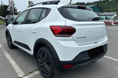 Dacia Sandero Stepway Expression LPG 1.0 TCe