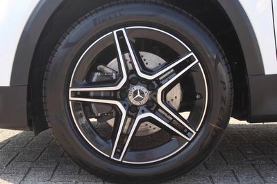 Mercedes GLB 200 AMG Line