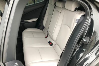 Lexus UX 250h F Sport Design 2WD