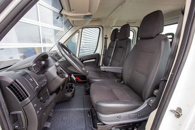 Peugeot Boxer Zabudowa Brygadowa + Skrzynia