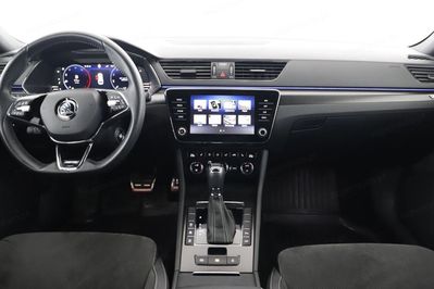 Skoda Superb 2.0 TDI SCR Sportline DSG