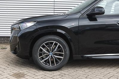 BMW iX1 eDrive20 M Sport