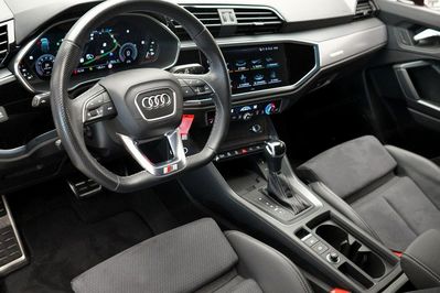 Audi Q3 Sportback 45 TFSI quattro S Line