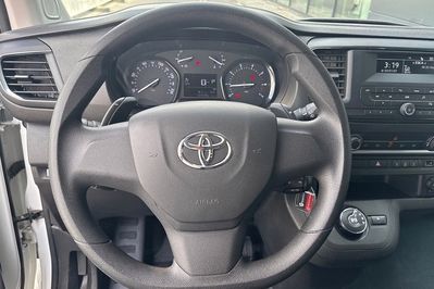 Toyota Proace Verso L2H1 AT