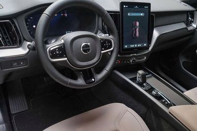 Volvo XC60 B5 AWD Core