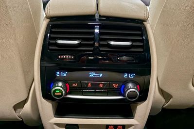 BMW Seria 5 Touring 520d xDrive